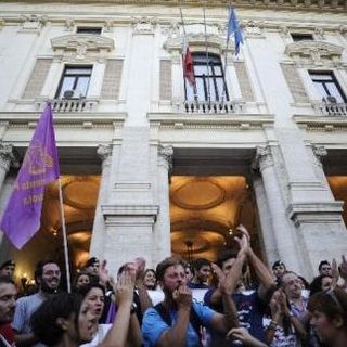 Un ordine del giorno per esprimere solidarietà ai precari della Scuola