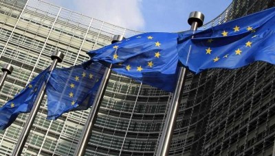 Tirocini retribuiti presso la Commissione Europea