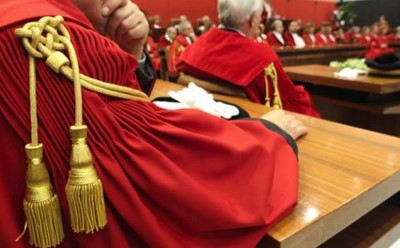 CANDIDABILITÀ, ELEGGIBILITÀ E RICOLLOCAMENTO PER I MAGISTRATI IN POLITICA