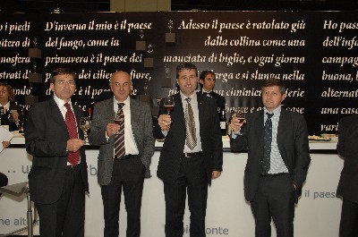 Vino e salute: bene se il consumo è corretto - Al Salone sottolineate le qualità del bere sano